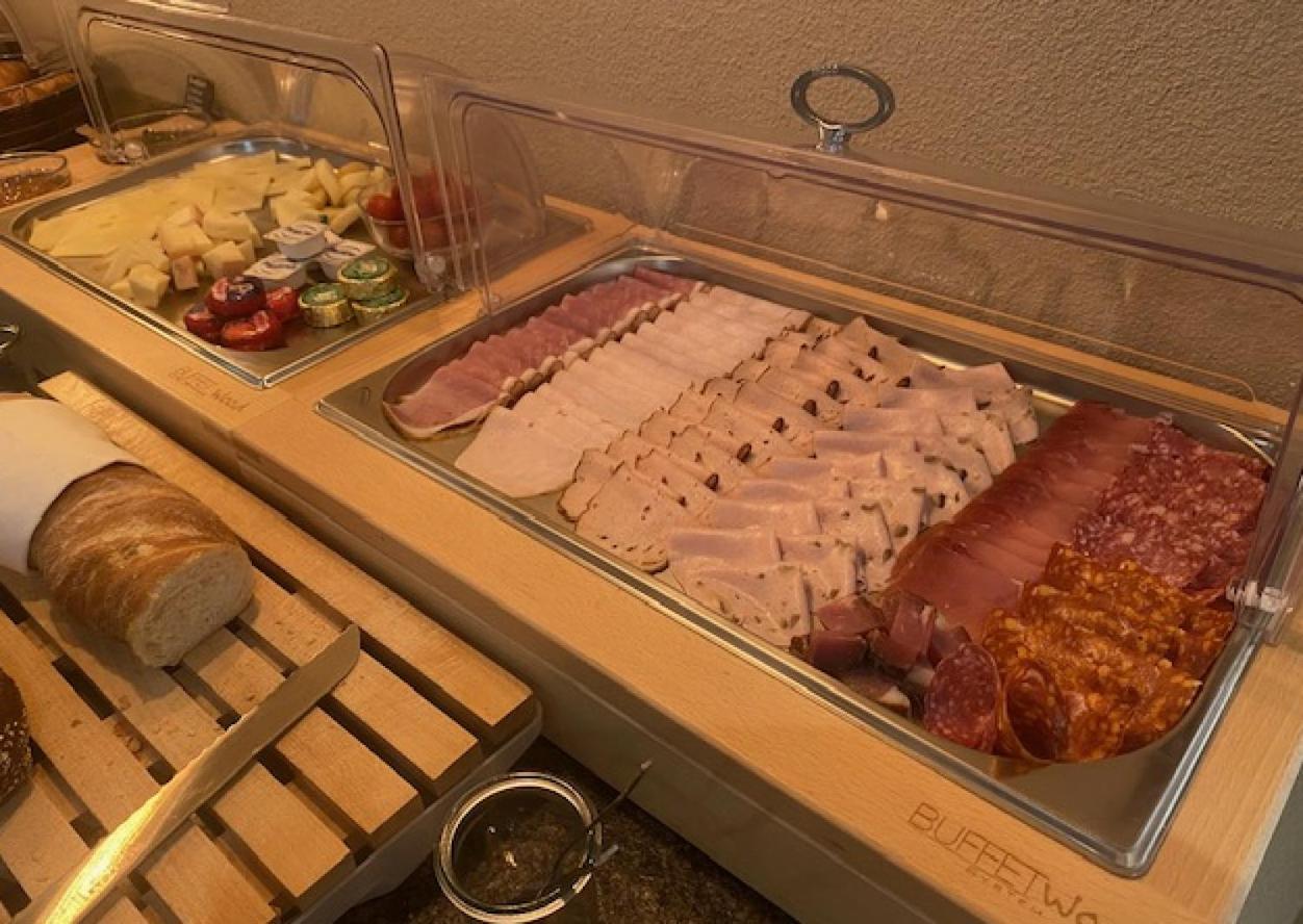 Dihei - Hotel, Lounge, Bar دبندورف المظهر الخارجي الصورة